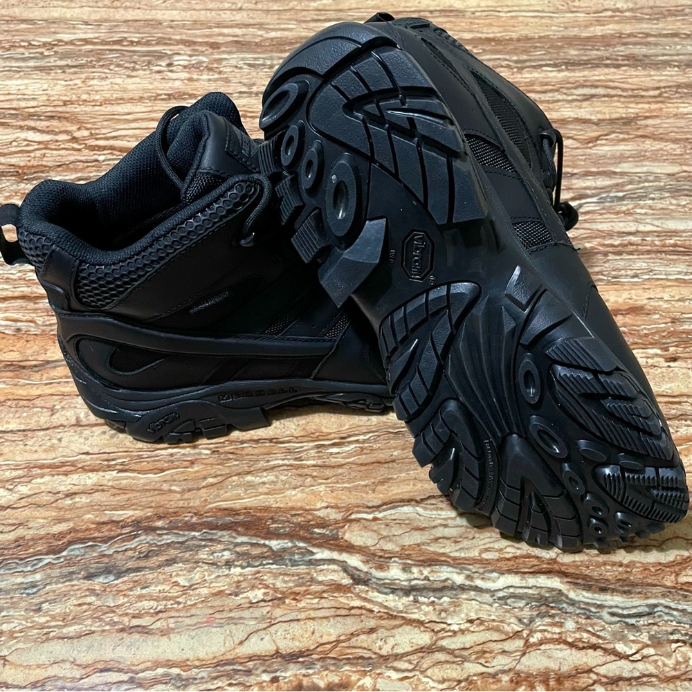 Merrell - Picture 14 of 16